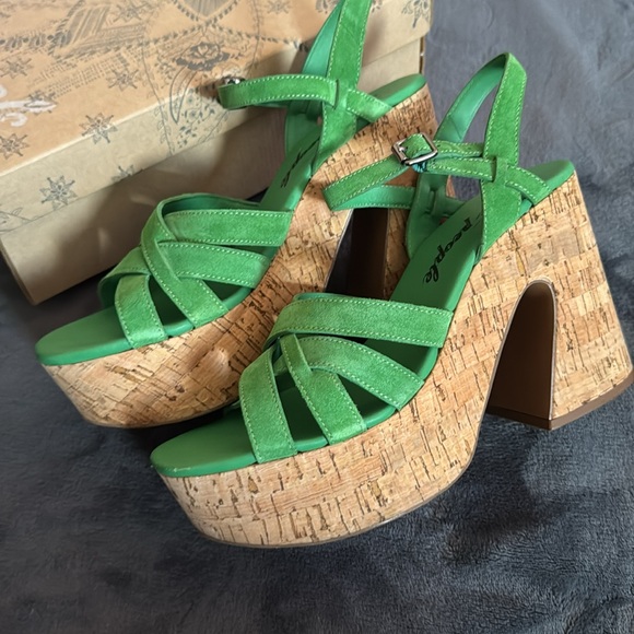 Free People Lisbon MJ Platform in Green Goddess size 39.5 - Picture 4 of 4
